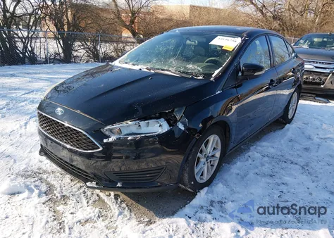 2017 Ford Focus Se z USA, uszkodzony, nr VIN 1FADP3F23HL289852